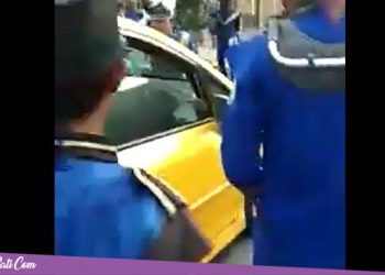 Viral, Honda Jazz Kuning Tabraki Peserta Karnaval di Jakenan Pati