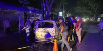 Mobil Ngangsu BBM Terbakar di Trangkil, Pengemudi Kabur
